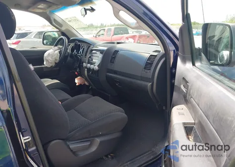 2010 Toyota Tundra Grade V6 z USA, uszkodzony, nr VIN 5TFRU5F15AX022089